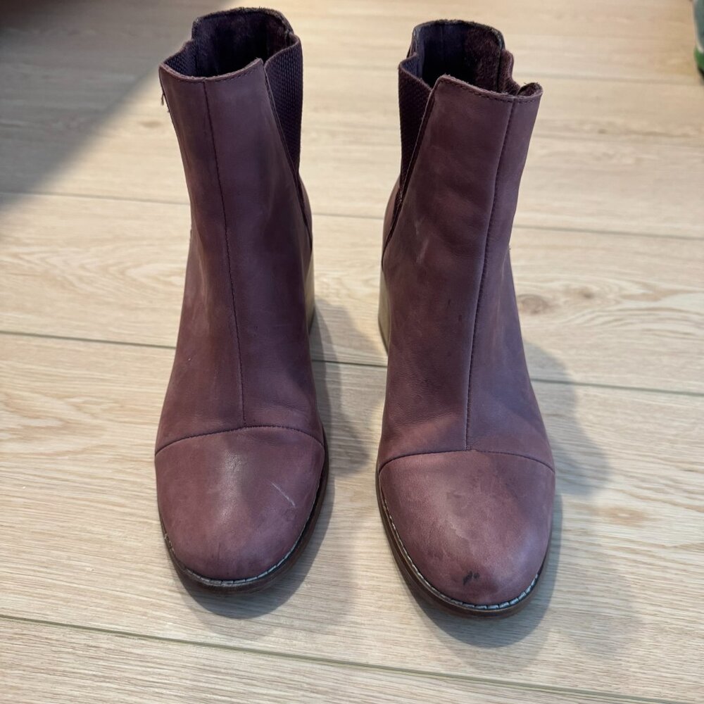 TOMS Cleo Boot, Size 7 - Picture 2 of 5